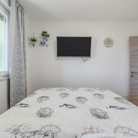 Ferienwohnung Searenity Split Exterior foto